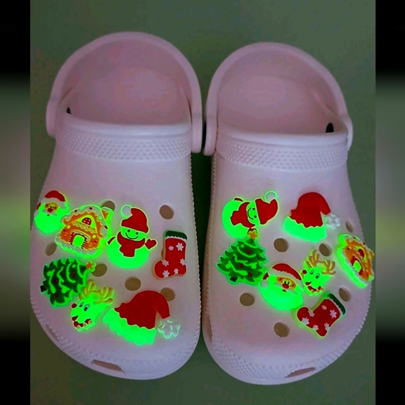 7pcs Luminous Glow In The Dark Shoe Charms - Picture 2 of 6